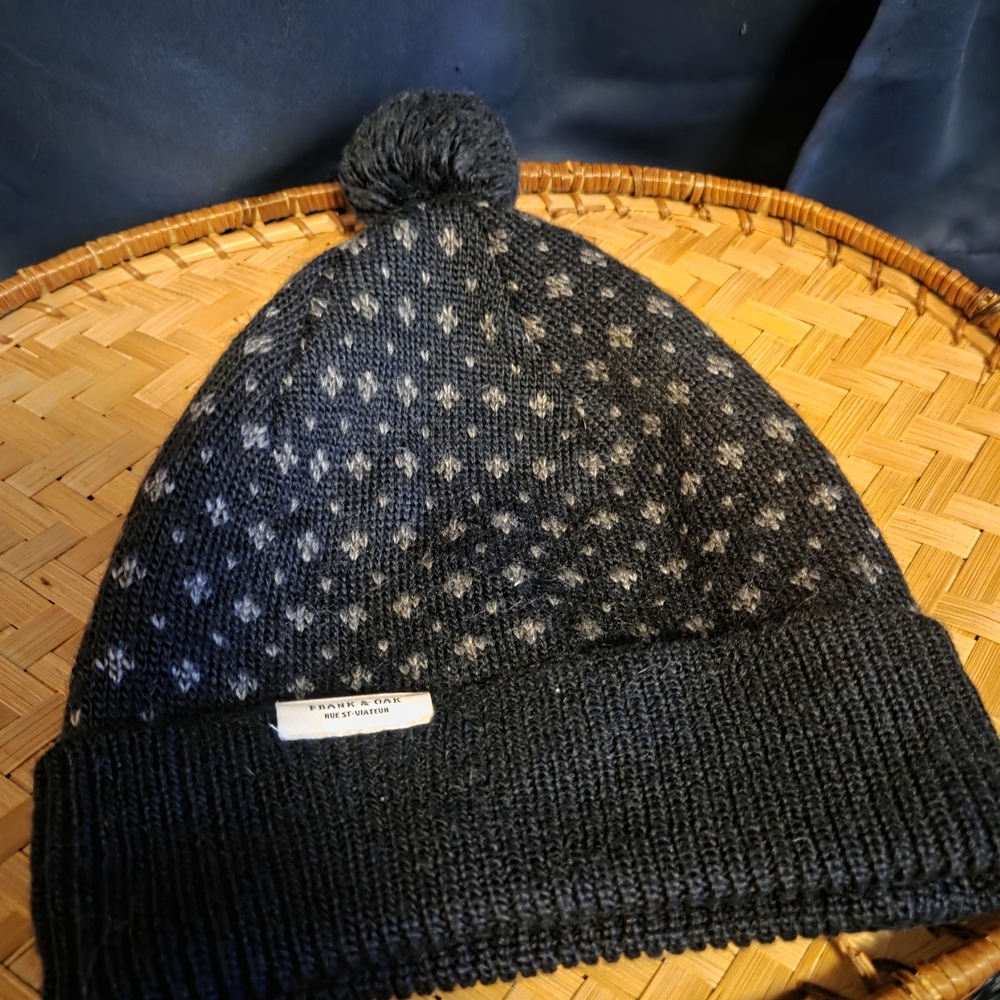 Frank And Oak Knit Pom Pom Beanie Navy Flecked Winter Hat